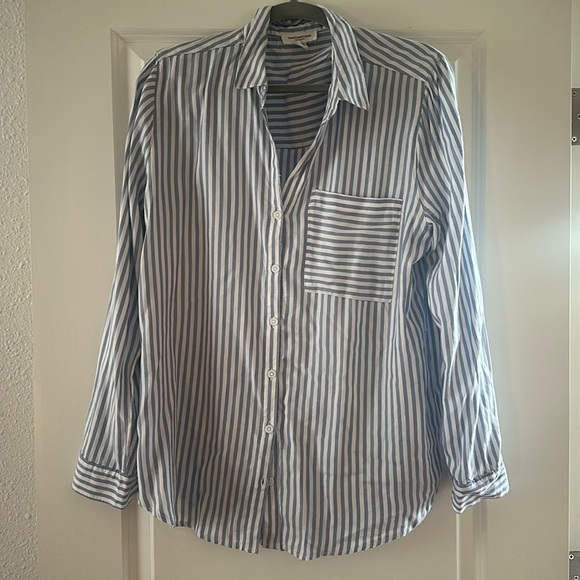 beachlunchlounge Tops - Beachlunchlounge lightweight blouse
